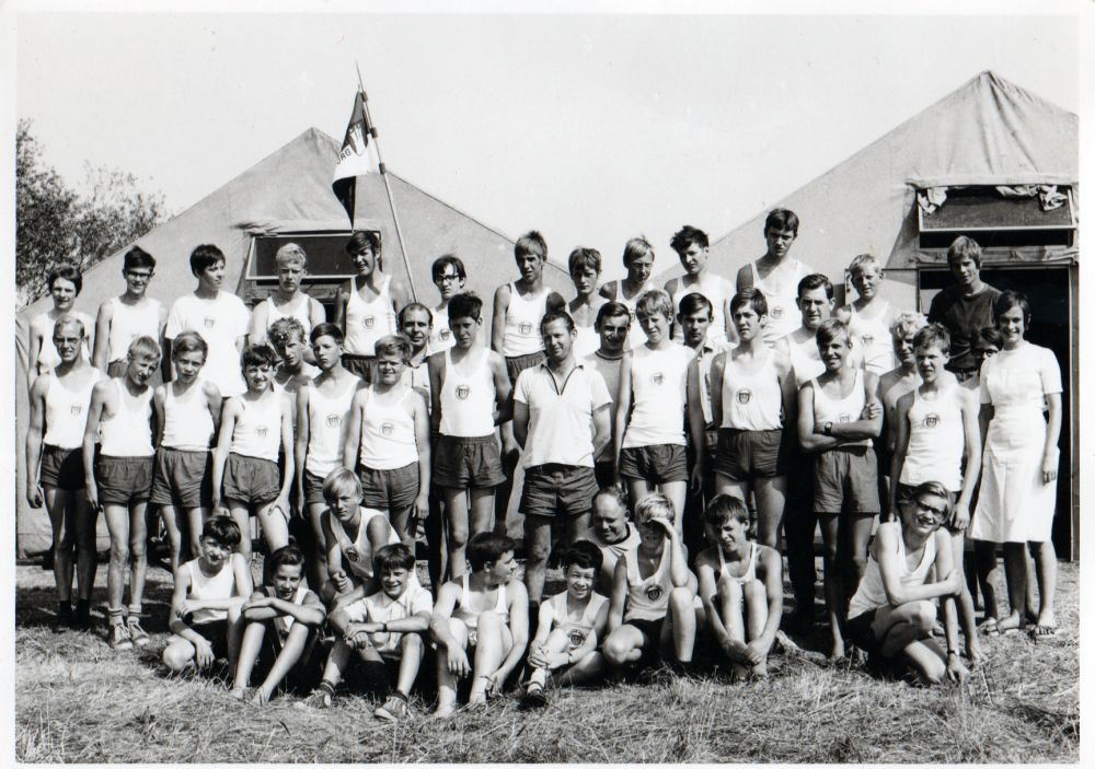 Gruppenbild - Zeltlager am Hohendeicher See 1969